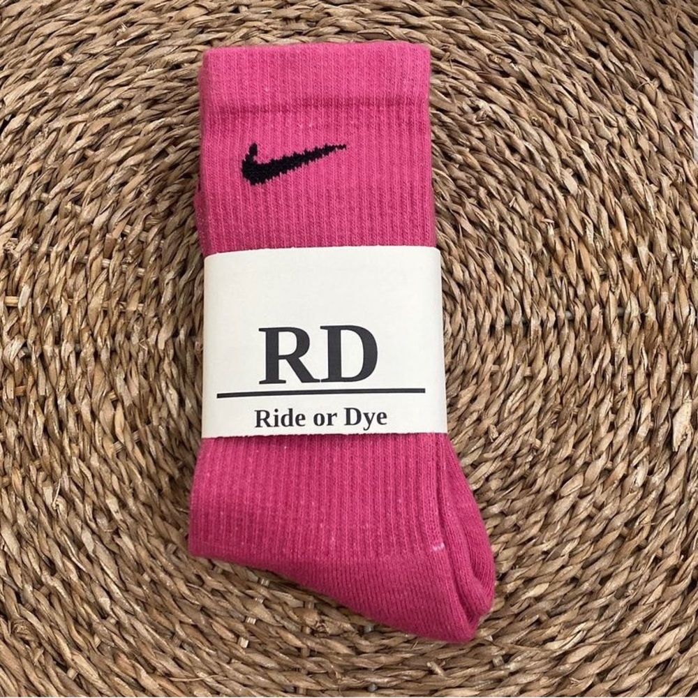 raspberry red nike socks